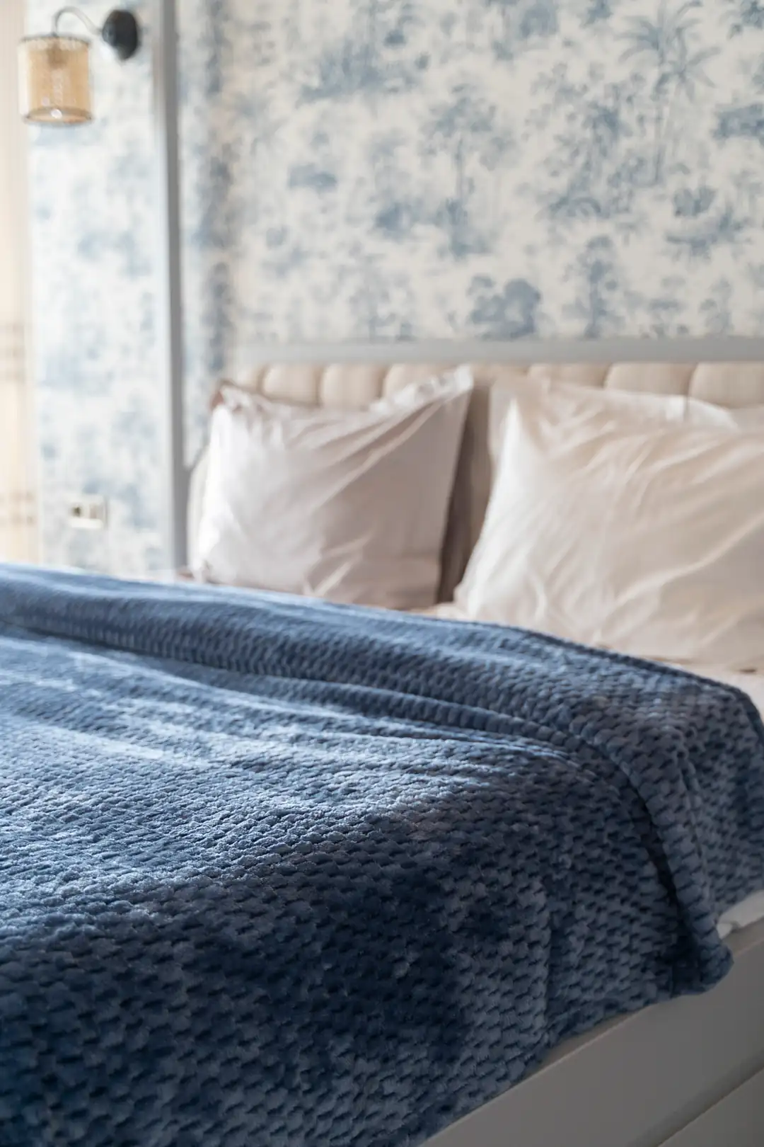 La Notte Soft Elegant Tek Kişilik Battaniye Koyu Mavi