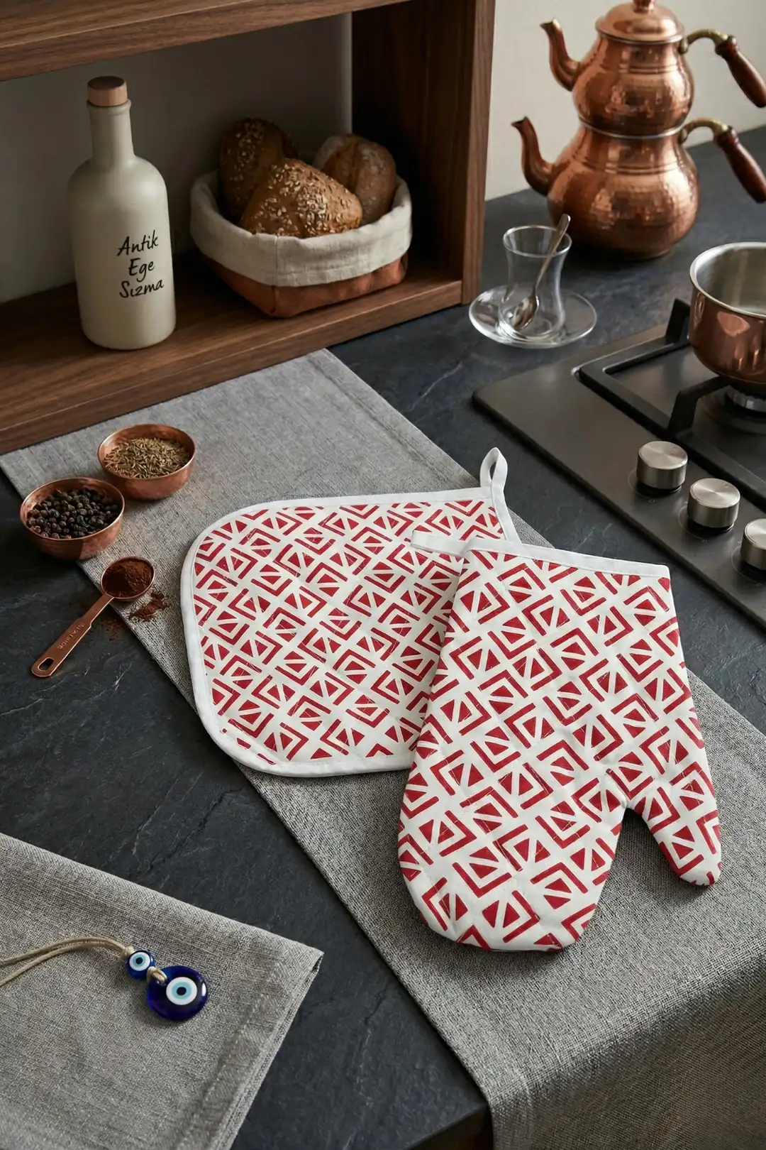 Cotton Collection Döşemelik Tutacak+Eldiven Lily Kırmızı 1