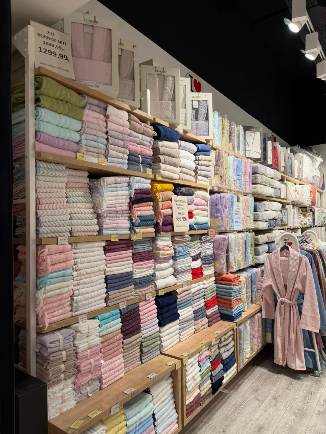 Westpark AVM Mağaza mağazası